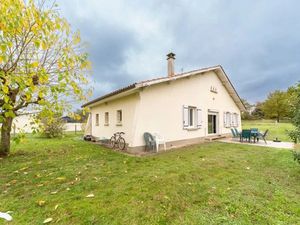 Vente maison 4 pièces 95 m² à Prignac-et-Marcamps (33710)  218 325 €