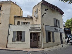 Vente maison 4 pièces 189 m² à Courthézon (84350)  245 000 €