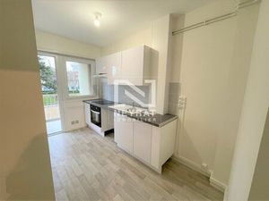 Location Appartement 5 pièces 101m² CHALON SUR SAONE 71100