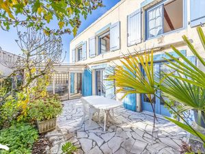 Vente maison 5 pièces 112 m² à Croix-Chapeau (17220)  254 880 €