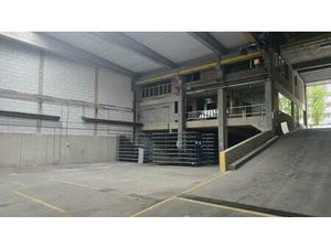 Magazijn te huur in Laken