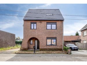Huis te koop in Dilsen-Stokkem met 3 slaapkamers