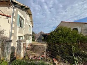 Vente maison 10 pièces 282 m² à Lisle (24350)  299 697 €