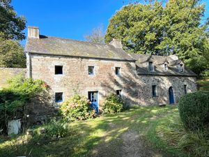 Vente maison 8 pièces 260 m² à Huelgoat (29690)  348 150 €