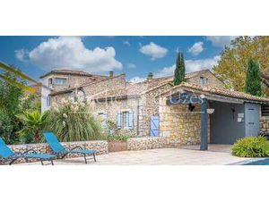 Maison avec piscine Uzès (30)