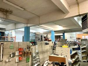 Surface commerciale à vendre à Forest (VBD49692)