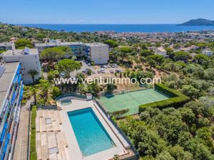 Vente appartement 2 pièces 42 m² à Le Cannet (06110)  199 000 €