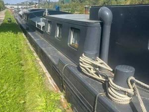 Magnifique péniche de 185 m2! Coup de coeur!