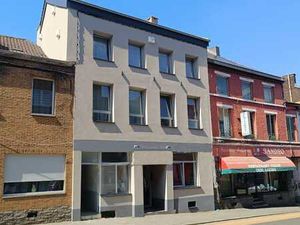 Rare rez-de-chaussée terasse + jardin Gilly centre