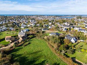 Terrain constructible viabilisé à vendre