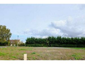 Terrain constructible viabilisé à vendre