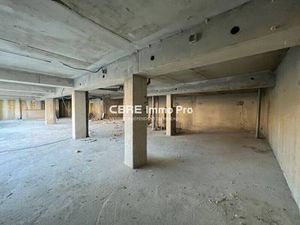 Local commercial à vendre