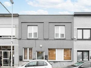 Bien professionnel à vendre à Deurne € 349.000 (LH11C) - Hans Immo | Zimmo