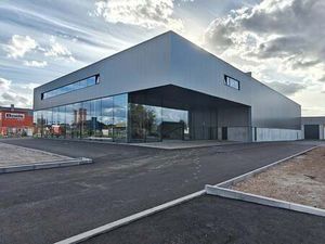 Bien professionnel à louer à Aartselaar € 44.540 (LH0OM) | Zimmo