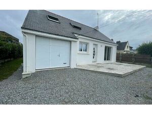 Location maison  m² T-6 à Séné  1 340 €