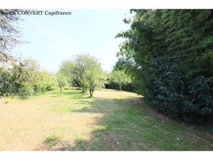 Terrain constructible 1708m² Attignat