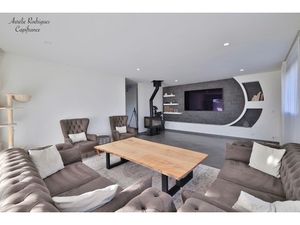 Maison à vendre 7 pièces BAGE LE CHATEL (01)