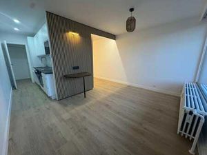 Charmant Studio entièrement rénové avec terrasse