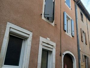 A louer à l'année  Appartement T3  Centre Vallon