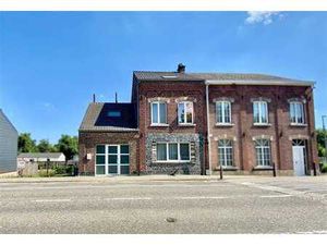 Spacieuse maison 4 chambres avec jardin