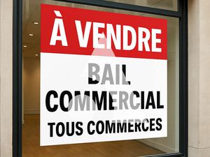 Vente commerce 49 m² Fréjus (83600)