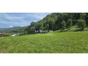 À vendre : Parcelle constructible 780 m² & Vue Imprenable –