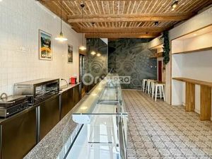 Epicerie/Primeur 54 m²