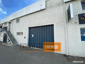 Local commercial 128 m²