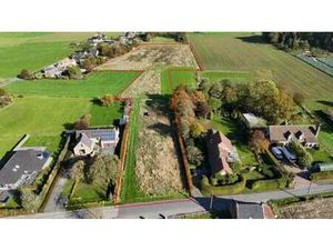 TERRAIN A BATIR & TERRAIN AGRICOLE