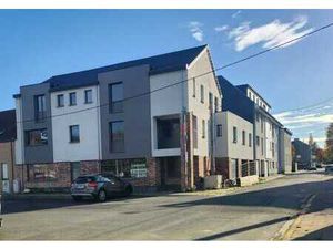 Immeuble mixte commerce + 2 duplex