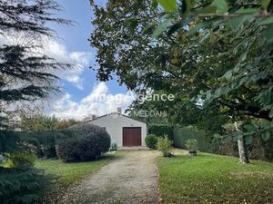 Vente maison 4 pièces 78 m² à Saint-Sulpice-de-Royan (17200)  395 900 €