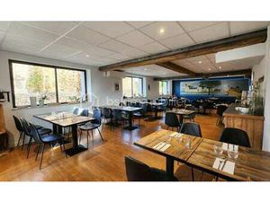 Vente Bureaux et commerces à Soulaire-et-Bourg (49460) : à vendre / 450m² Soulaire-et-Bour