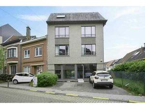 Rez commercial / STOCKEL