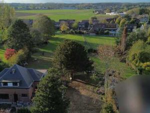 Terrain à bâtir de 11 ares – entre nature et confort de vie