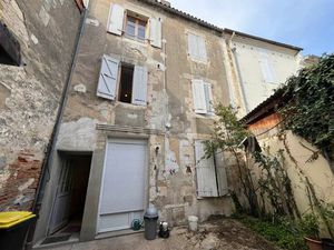 Vente immeuble à La Rochefoucauld (16110)  192 000 €