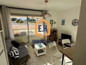 Location meublée appartement 1 pièce 21.93 m² à Hyeres (83400)  650 €