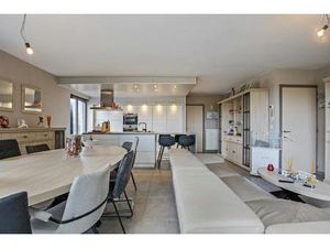 alfopen bebouwing met 3 slaapkamers op een ruim perceel in Gits!