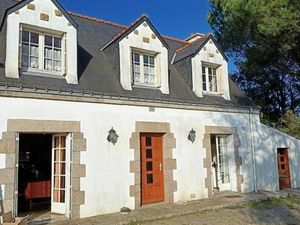 Au calme  dans une impasse  en campagne  4 7 hectares de terrain 