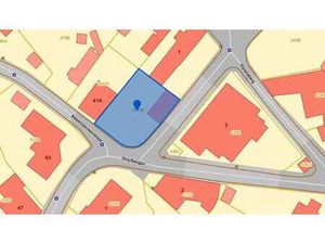 Kleinschalig magazijn met buitenruimte te huur!