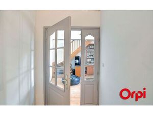 Maison Cailloux-sur-Fontaines 175 m² T-6 à vendre  549 000 €