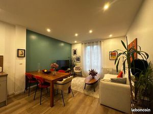 MAISON de ville à LOUER à CHANTILLY