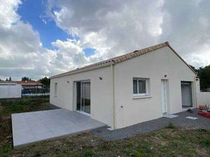 Location Maison à Sallertaine (85300) : à louer / 66m² Sallertaine