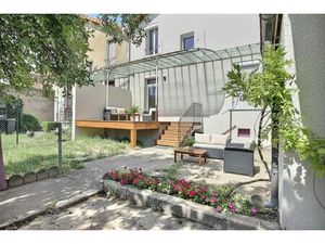 PROXIMITE LES CARMES -CHAMPFLEURI -MAISON AVEC JARDIN ET GARAGE