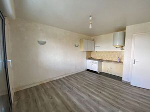 PLANCOET : Studio à rénover