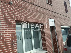 GRANDE MAISON AVEC GARAGE  JARDIN  DEPENDANCES