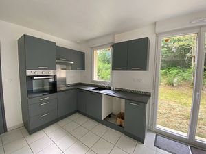 Mesnils Sur Iton Maison 3 chambres avec garage.