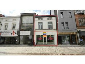 COMMERCIEEL GEBOUW MET POTENTIEEL KATTESTRAAT