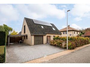 Instapklare  gerenoveerde villa met zicht op natuur te koop