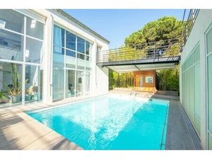 Prestigieux immeuble de rapport en vente à Ramatuelle  France