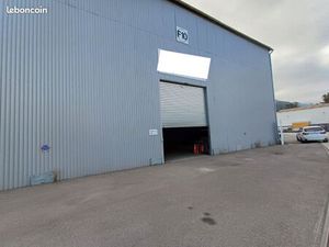 Local 300m2 Le Cheylas